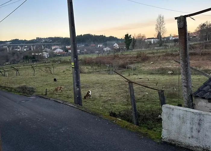 Апартаменты Refugio Do Ribeirinho Паредиш-ди-Кора
